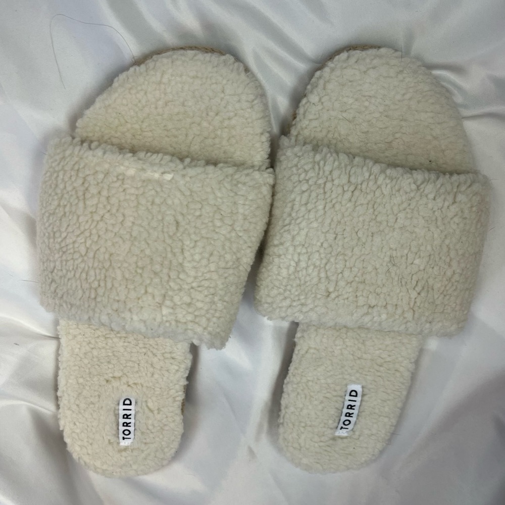 Torrid Shearling Fuzzy Slide Slippers, size 11.5 WW